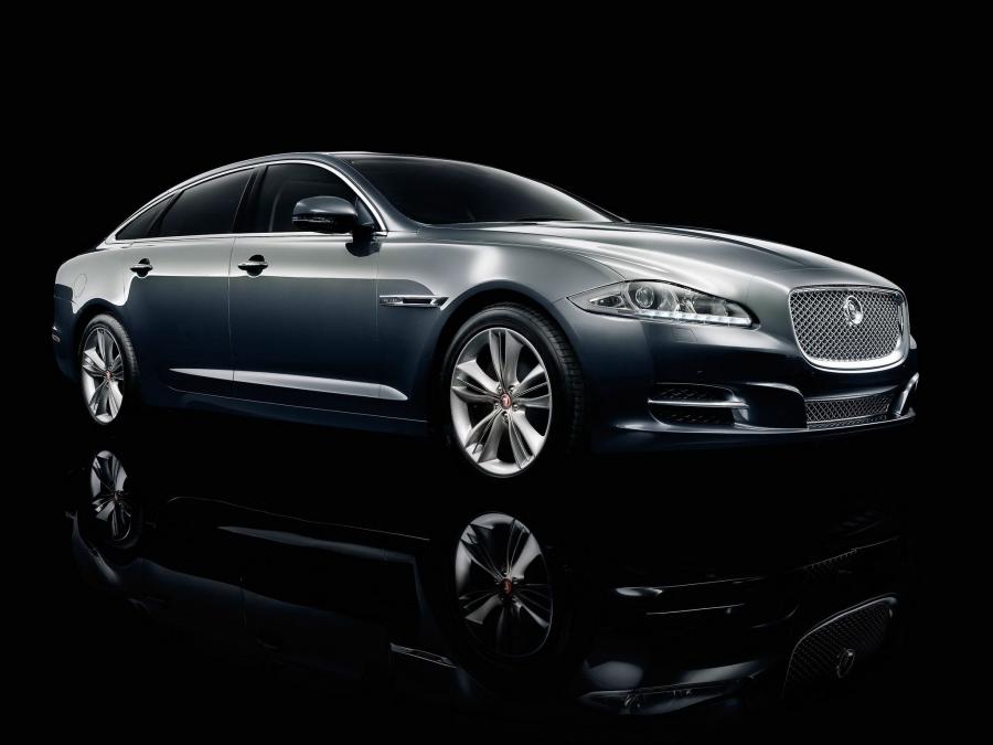  Jaguar XJL 2009 года  (фото 12 из 21)
